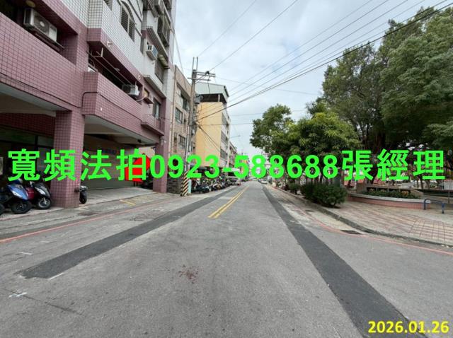 台中大里拍賣華廈-3